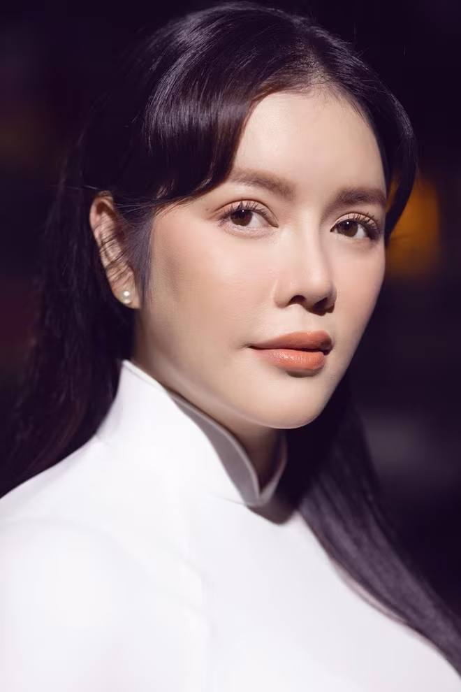 Lý Nhã Kỳ chia sẻ, cô luôn mong muốn dành nhiều thời gian cho các hoạt động thiện nguyện và vì cộng đồng Lý Nhã Kỳ chia sẻ, cô luôn mong muốn dành nhiều thời gian cho các hoạt động thiện nguyện và vì cộng đồng