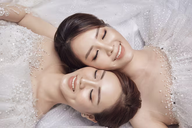 Thụy Vân tâm sự, cô xem Ngọc Hà như em ruột, có thể chia sẻ mọi vui buồn trong cuộc sống. Thụy Vân tâm sự, cô xem Ngọc Hà như em ruột, có thể chia sẻ mọi vui buồn trong cuộc sống.