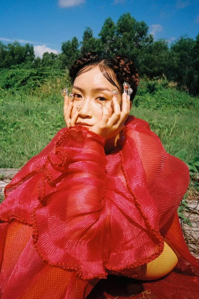 Mỹ Anh quyết tâm theo đuổi con đường âm nhạc riêng của mình Mỹ Anh quyết tâm theo đuổi con đường âm nhạc riêng của mình