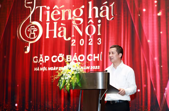 Nhà báo Nguyễn Kim Khiêm - Tổng Giám đốc, Tổng Biên tập Đài PT-TH Hà Nội Nhà báo Nguyễn Kim Khiêm - Tổng Giám đốc, Tổng Biên tập Đài PT-TH Hà Nội