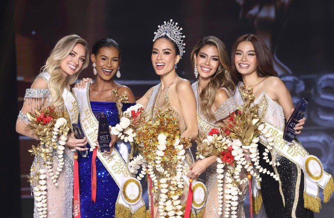 Như Vân đăng quang &quot;Miss Global 2025&quot;