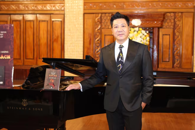 NSND Quốc Hưng đảm nhận vai trò Tổng đạo diễn chương trình NSND Quốc Hưng đảm nhận vai trò Tổng đạo diễn chương trình