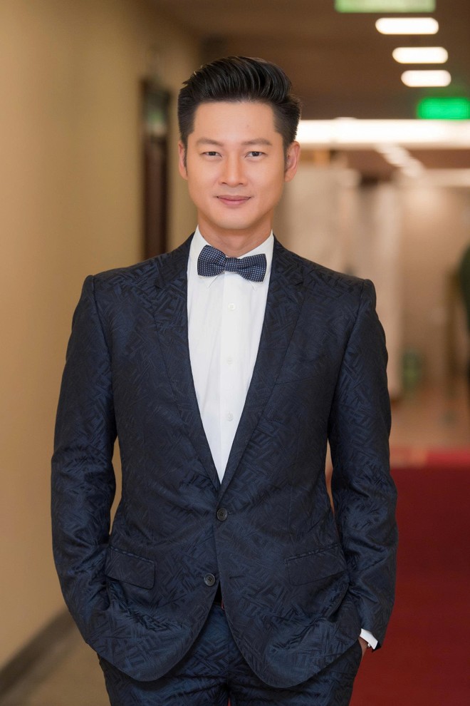 Ca sĩ Đức Tuấn
