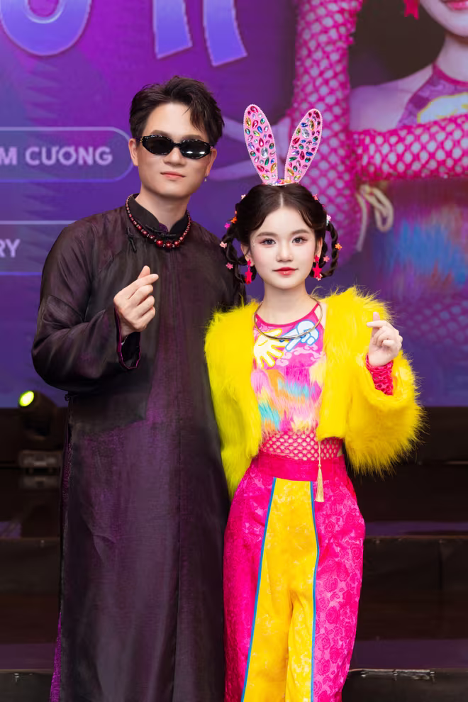 Nhạc sĩ Tuấn Cry đánh giá cao tài năng của Nguyễn Ngọc Kim Cương Nhạc sĩ Tuấn Cry đánh giá cao tài năng của Nguyễn Ngọc Kim Cương