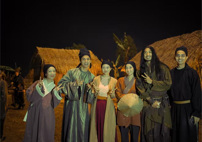 Hậu trường cảnh quay tái hiện Tết Trung Thu năm 979 tại một làng ven cố đô Hoa Lư