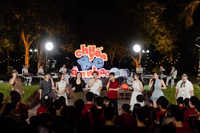 Mùa 2 sẽ được êkip sản xuất đầu tư mạnh hơn vào chất lượng âm thanh trực tiếp, đồng thời chọn lọc bối cảnh và cách kể chuyện kỹ lưỡng hơn