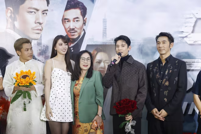 Tiểu Vy hào hứng khi lần đầu thử sức với vai trò lồng tiếng phim