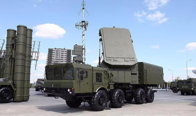 Israel đã công khai cho biết, họ phải báo trước các mục tiêu tấn công tại Syria cho Nga, đổi lại Nga &quot;bỏ qua&quot; mục tiêu là các chiến đấu cơ Do Thái dù họ đang có mạng lưới phòng không cực mạnh tại đây.