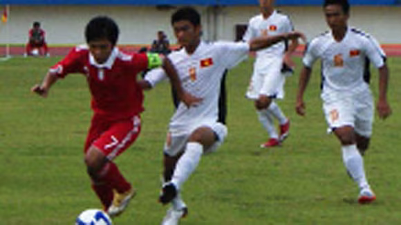 U16 Việt Nam tự làm khó mình U16 Việt Nam tự làm khó mình