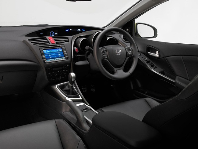 Honda Civic Hatchback chính thức lộ diện ảnh 4 Honda Civic Hatchback chính thức lộ diện ảnh 4