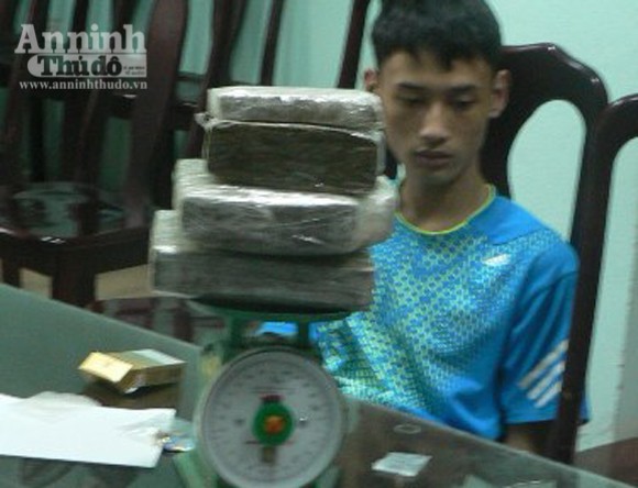 Kê 4 “bánh” tài mà ở đầu giường ngủ ảnh 1 Kê 4 “bánh” tài mà ở đầu giường ngủ ảnh 1