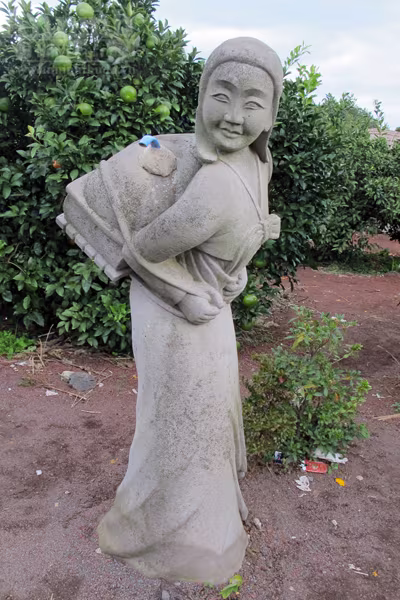 Ngỡ ngàng lạc vào vườn quýt “khủng” ảnh 8 Ngỡ ngàng lạc vào vườn quýt “khủng” ảnh 8