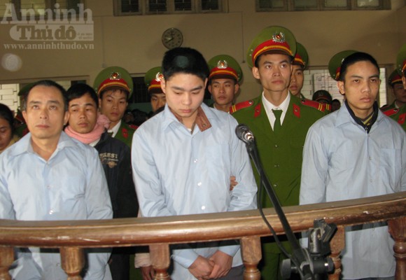"Sát thủ" Luyện lĩnh mức án kịch khung: 18 năm tù ảnh 4 "Sát thủ" Luyện lĩnh mức án kịch khung: 18 năm tù ảnh 4