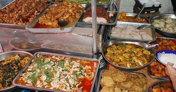 Rút súng bắn vào đám đông chỉ vì không được...trả tiền cơm ảnh 1 Rút súng bắn vào đám đông chỉ vì không được...trả tiền cơm ảnh 1