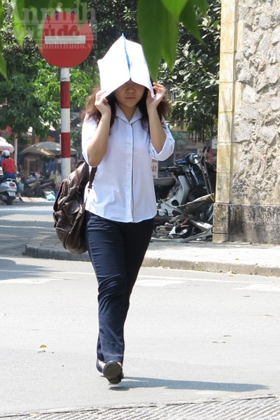 Chùm ảnh: "Nin-ja" trên phố phường Hà Nội ảnh 7 Chùm ảnh: "Nin-ja" trên phố phường Hà Nội ảnh 7