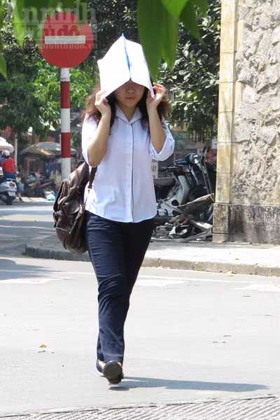 Chùm ảnh: "Nin-ja" trên phố phường Hà Nội ảnh 7 Chùm ảnh: "Nin-ja" trên phố phường Hà Nội ảnh 7