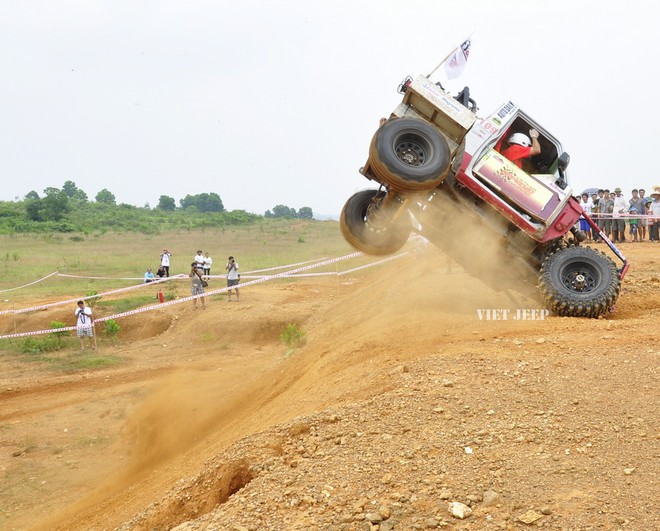 Những hình ảnh thú vị tại Vietnam Offroad Cup 2012 ảnh 7 Những hình ảnh thú vị tại Vietnam Offroad Cup 2012 ảnh 7