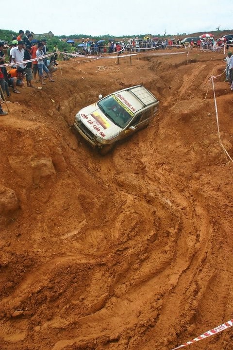 Những hình ảnh thú vị tại Vietnam Offroad Cup 2012 ảnh 12 Những hình ảnh thú vị tại Vietnam Offroad Cup 2012 ảnh 12