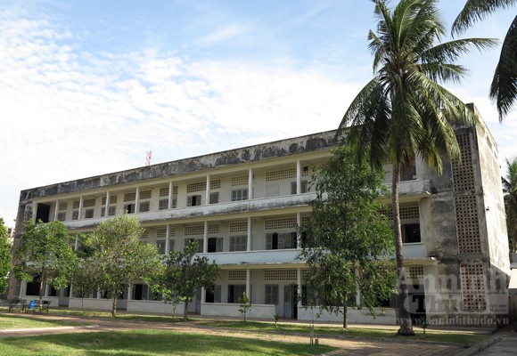 Ghê rợn bước vào “địa ngục trần gian” Tuol Sleng (P6) ảnh 4 Ghê rợn bước vào “địa ngục trần gian” Tuol Sleng (P6) ảnh 4