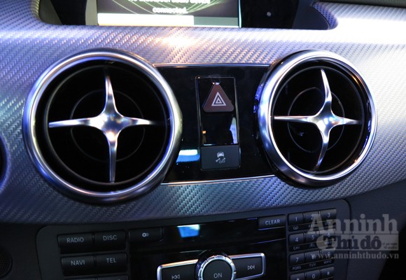 Chi tiết GLK 300- SUV bạc tỉ của Mercedes tại VN ảnh 11 Chi tiết GLK 300- SUV bạc tỉ của Mercedes tại VN ảnh 11
