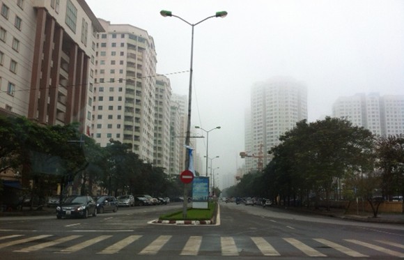 Sương mù bao phủ khắp Hà Nội ảnh 8 Sương mù bao phủ khắp Hà Nội ảnh 8