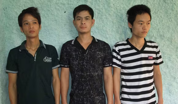 Bắt ổ nhóm mua bán ma túy miền biên viễn ảnh 2 Bắt ổ nhóm mua bán ma túy miền biên viễn ảnh 2