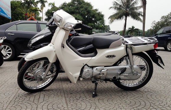 Ngắm chiếc Super Cub 110cc giá trăm triệu tại Hà Nội ảnh 1 Ngắm chiếc Super Cub 110cc giá trăm triệu tại Hà Nội ảnh 1