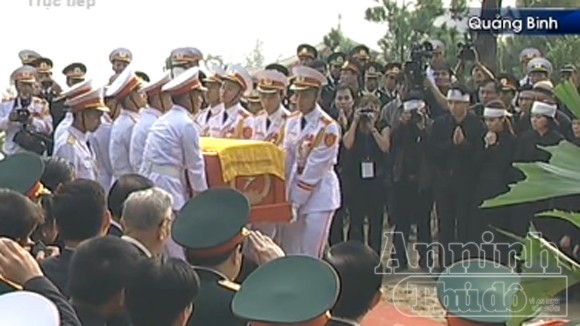 Đại tướng đã hòa mình vào lòng đất quê hương ảnh 10 Đại tướng đã hòa mình vào lòng đất quê hương ảnh 10