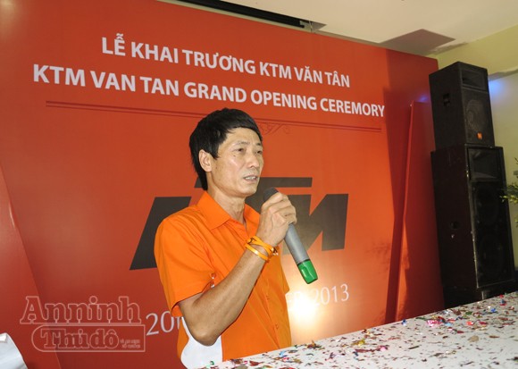 Showroom KTM Văn Tân chính thức khai trương tại Hà Nội ảnh 2 Showroom KTM Văn Tân chính thức khai trương tại Hà Nội ảnh 2
