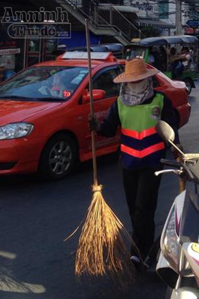 Bangkok, hình ảnh ngày đầu tiên sau cuộc đảo chính ảnh 10 Bangkok, hình ảnh ngày đầu tiên sau cuộc đảo chính ảnh 10