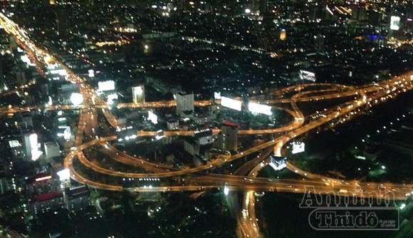 Một vòng Bangkok giờ giới nghiêm ảnh 1 Một vòng Bangkok giờ giới nghiêm ảnh 1