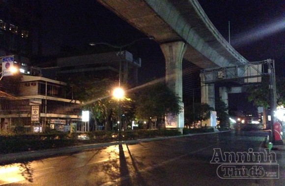 Một vòng Bangkok giờ giới nghiêm ảnh 10 Một vòng Bangkok giờ giới nghiêm ảnh 10