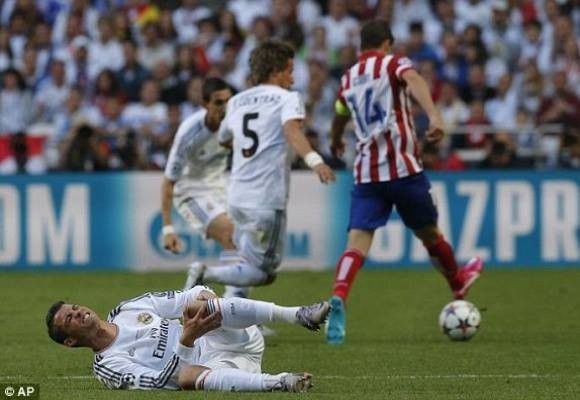 Hiện thực hóa giấc mơ Decima, Real Madrid trở lại ngôi Vương ảnh 12 Hiện thực hóa giấc mơ Decima, Real Madrid trở lại ngôi Vương ảnh 12
