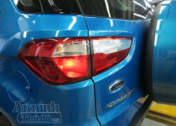 Chùm ảnh chi tiết chiếc SUV thành thị- Ecosport ảnh 8 Chùm ảnh chi tiết chiếc SUV thành thị- Ecosport ảnh 8