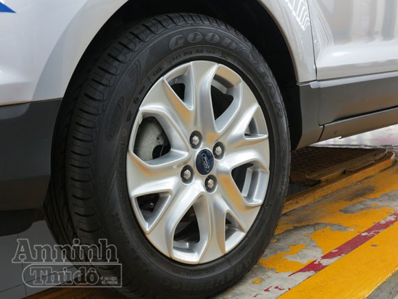 Chùm ảnh chi tiết chiếc SUV thành thị- Ecosport ảnh 10 Chùm ảnh chi tiết chiếc SUV thành thị- Ecosport ảnh 10