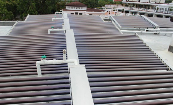 Khách sạn La Residence Huế tiết kiệm điện nhờ hệ thống năng lượng mặt trời ảnh 1 Khách sạn La Residence Huế tiết kiệm điện nhờ hệ thống năng lượng mặt trời ảnh 1