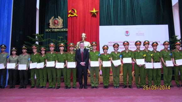 Prudential Việt Nam trao học bổng cho sinh viên Học viện CSND ảnh 2 Prudential Việt Nam trao học bổng cho sinh viên Học viện CSND ảnh 2