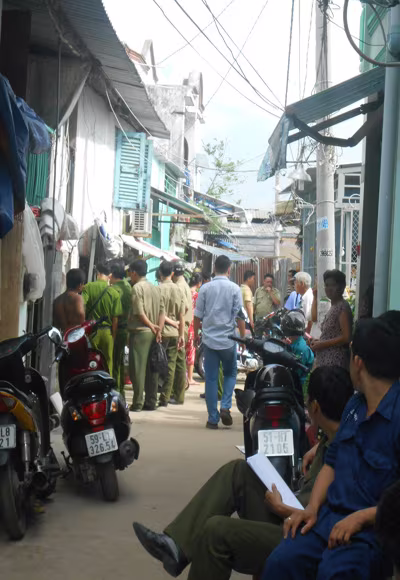 Mâu thuẫn vợ chồng, mẹ sát hại 2 con thơ rồi treo cổ tự tử ảnh 2