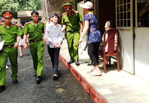 Giành khách, xe ôm chém đồng nghiệp vong mạng ảnh 1 Giành khách, xe ôm chém đồng nghiệp vong mạng ảnh 1
