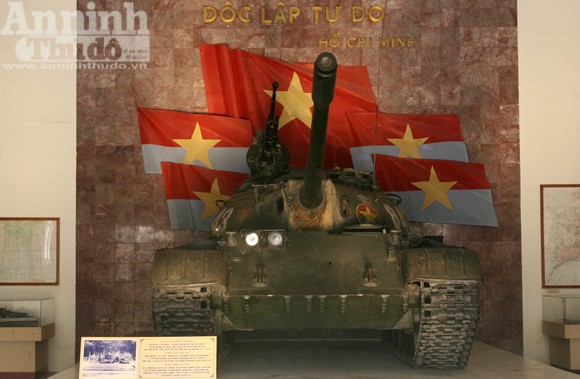Trào dâng cảm xúc ngày kỷ niệm thống nhất đất nước ảnh 13 Trào dâng cảm xúc ngày kỷ niệm thống nhất đất nước ảnh 13