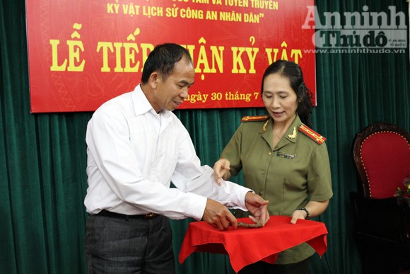 Những kỷ vật... “biết nói” ảnh 7 Những kỷ vật... “biết nói” ảnh 7