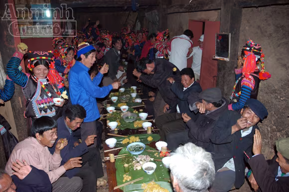 Tục xem gan lợn để biết vận mệnh trong năm ảnh 12