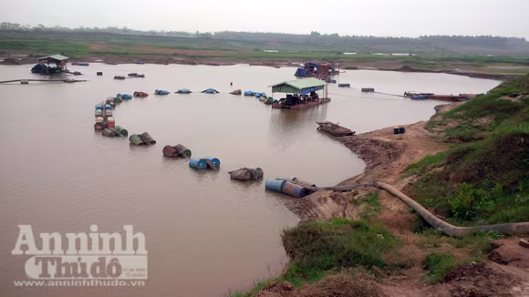 "Vòi bạch tuộc" rút ruột sông Hồng ảnh 8 "Vòi bạch tuộc" rút ruột sông Hồng ảnh 8