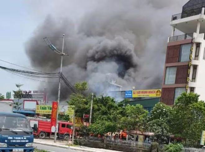 Cảnh sát PCCC và CNCH - CAH Thường Tín kịp thời dập tắt đám cháy