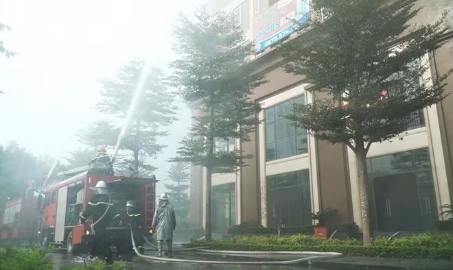 Diễn tập phương án PCCC và tìm kiếm cứu nạn tại chung cư cao tầng ở huyện Đan Phượng Diễn tập phương án PCCC và tìm kiếm cứu nạn tại chung cư cao tầng ở huyện Đan Phượng