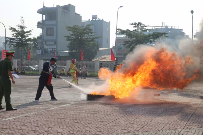 Nội dung thi chữa cháy Nội dung thi chữa cháy