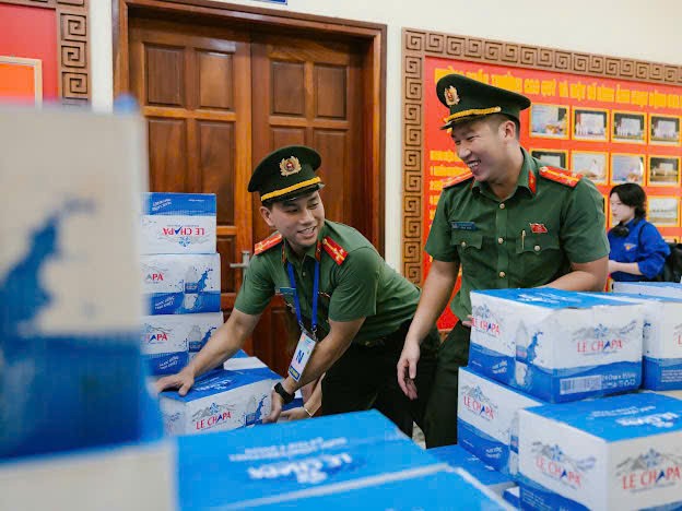 Sự đồng hành của cán bộ, chiến sĩ Trung đoàn 600 đã góp phần tiếp thêm sức mạnh, cổ vũ tinh thần cho cán bộ, chiến sĩ và các lực lượng tham gia, thể hiện tình đoàn kết, tính xung kích, tinh thần vượt nắng thắng mưa hoàn thành tốt mọi nhiệm vụ