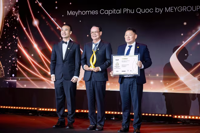 MEYGROUP xuất sắc nhận hai giải thưởng quan trọng với Galia Hanoi và Meyhomes Capital Phú Quốc tại Vietnam PropertyGuru Awards 2025 MEYGROUP xuất sắc nhận hai giải thưởng quan trọng với Galia Hanoi và Meyhomes Capital Phú Quốc tại Vietnam PropertyGuru Awards 2025