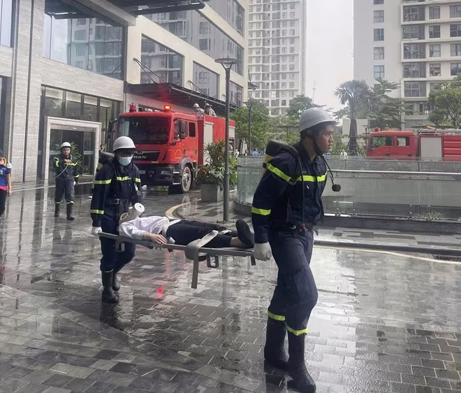 Đưa người bị nạn ra ngoài an toàn