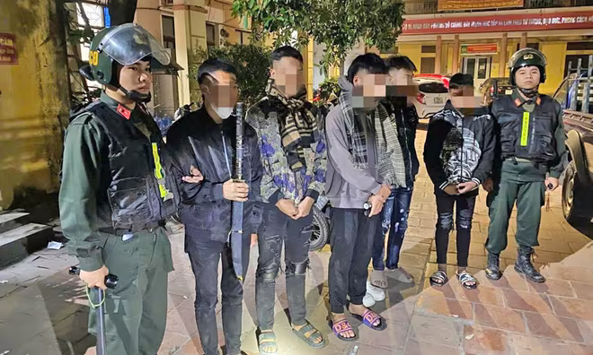 Các trường hợp có dấu hiệu hiệu tàng trữ vũ khí thô sơ, công cụ hỗ trợ